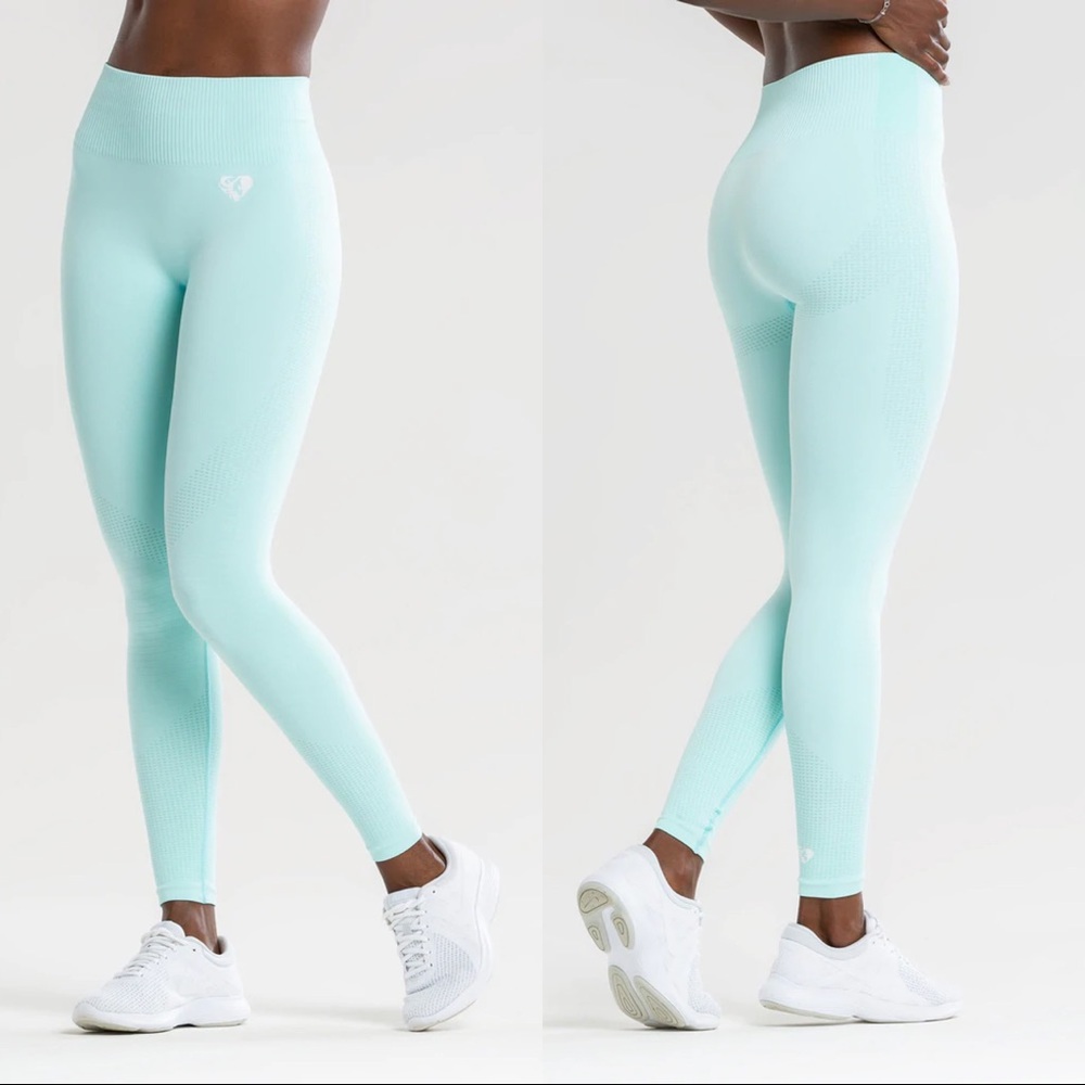 women’s best power seamless leggings in aqua